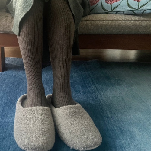 無印良品の「足なり直角 かかとに合う リブ編みタイツ」