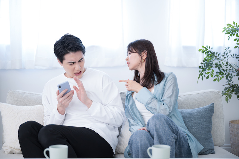 彼氏とLINEで喧嘩したときのエピソードをご紹介