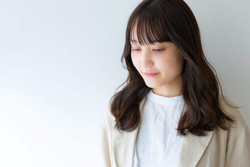 【寡黙な人】とは?上手にコミュニケーションを取る方法を紹介