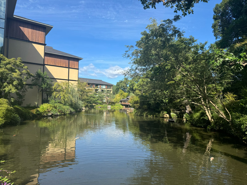 フォーシーズンズホテル京都 庭園