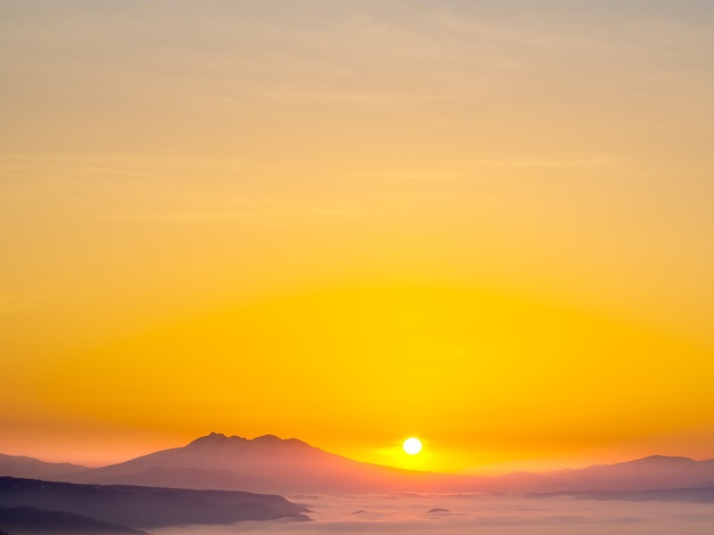 夕焼け　山