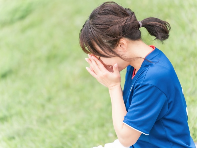 試合に負けた女性