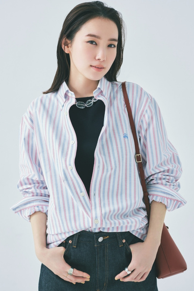 【5/8のコーデ】自然体なのに、圧倒的に品がいい。パリッとシャツが主役のハンサムコーデ