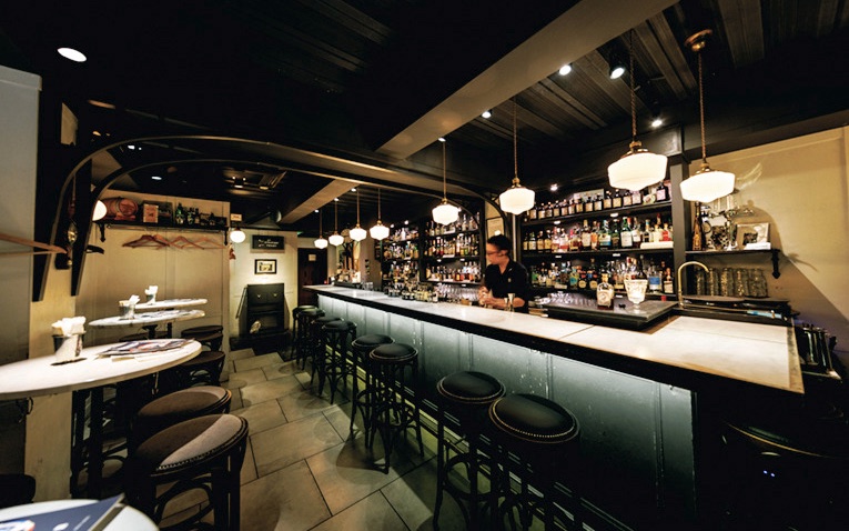 Bar TRIAD