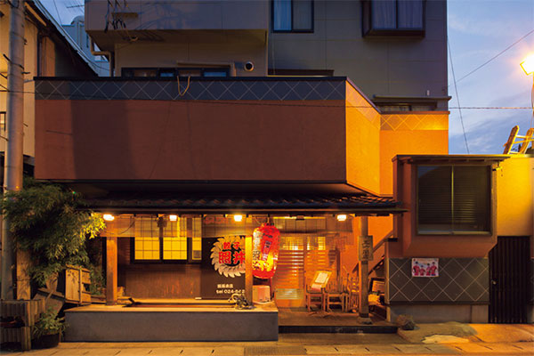餃子 照井