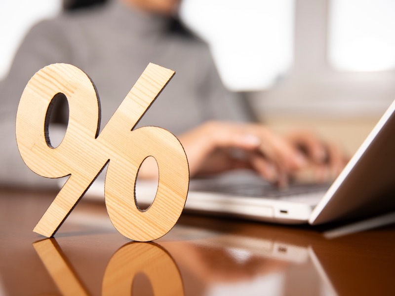 %