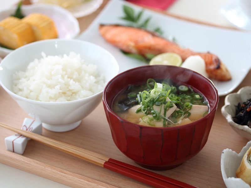 味噌汁のあさごはん