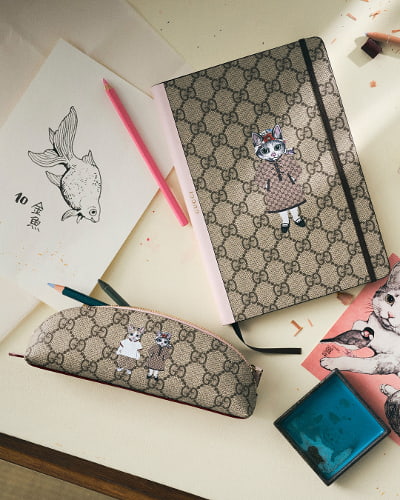 日本限定 ヒグチユウコ キャット プリント ペンケース
日本限定 ヒグチユウコ キャット プリント GG ラージ ノートブック