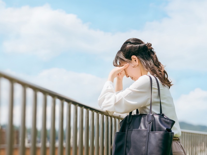 悲壮感 女性