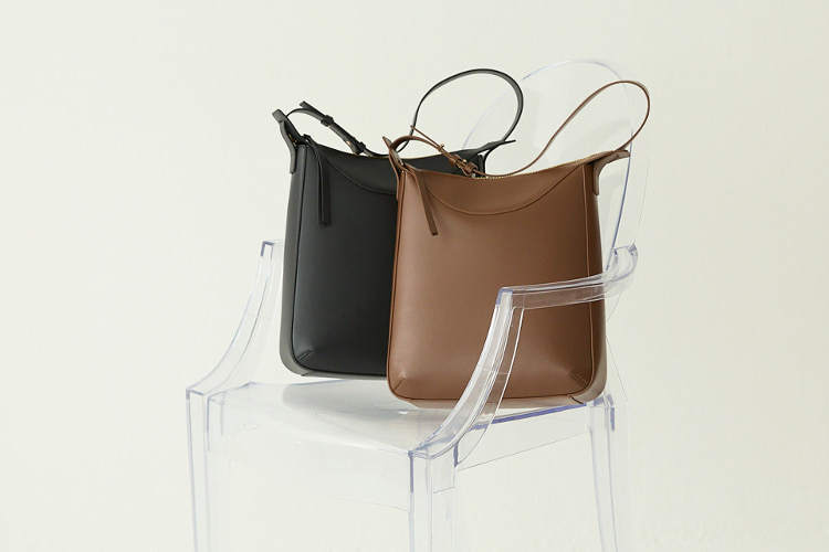 フェズタテナガショルダーバッグ￥26,400