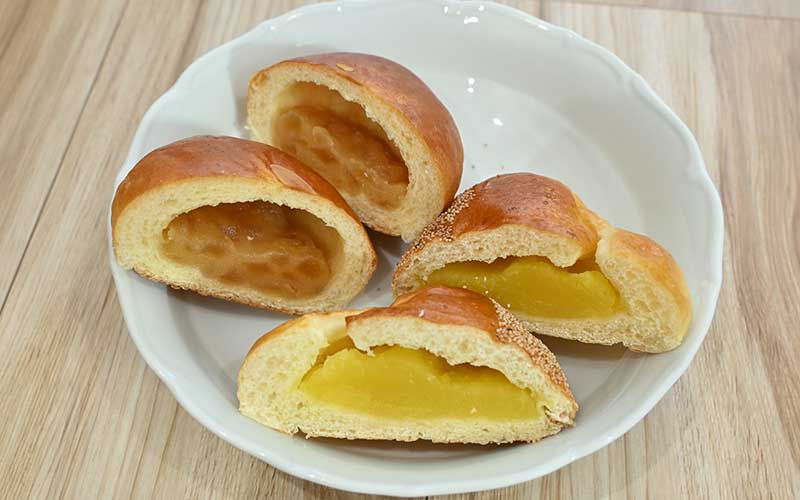横浜ぷちらぱんのりんごあんパンとマロンあんパン