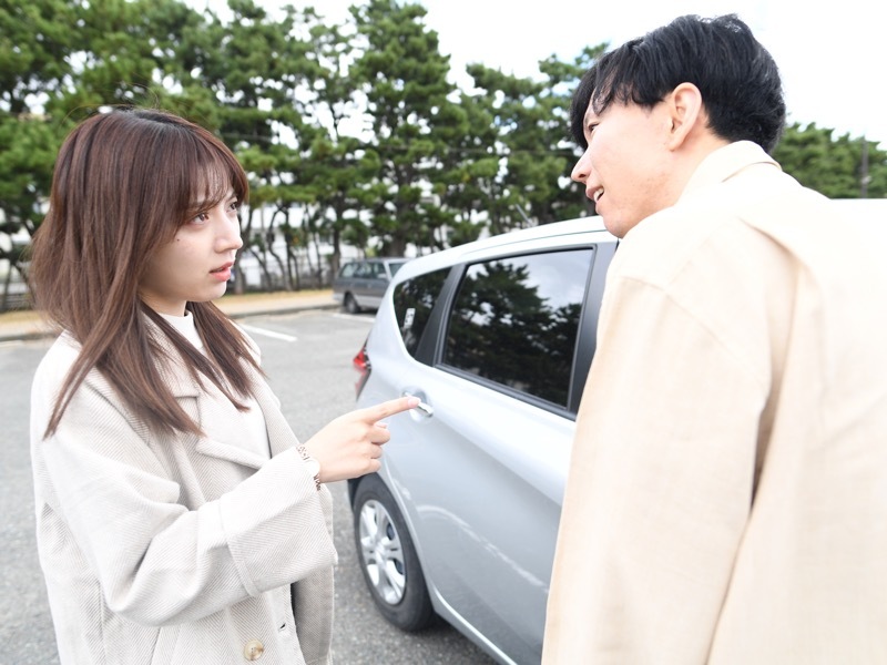 喧嘩する男女