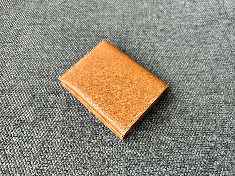 キャメルの財布