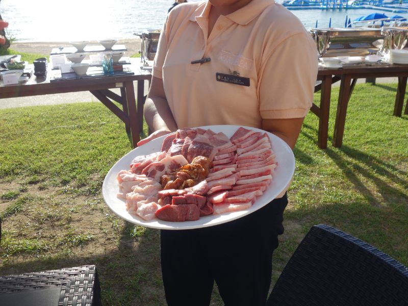 お肉
