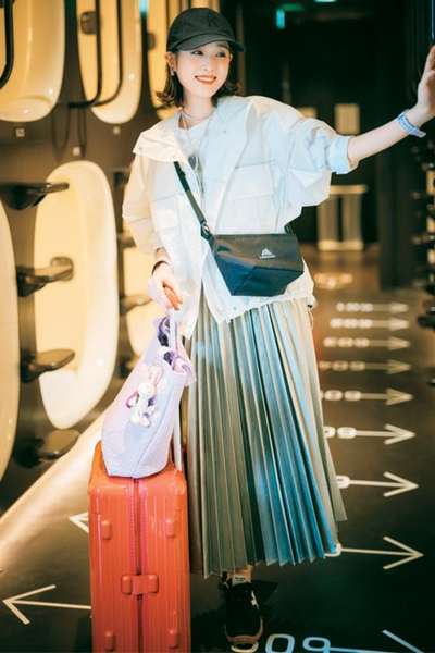 【9/21のコーデ】バサッとはおれるスポーティブルゾンで、ラクさと洒落感を両立♡