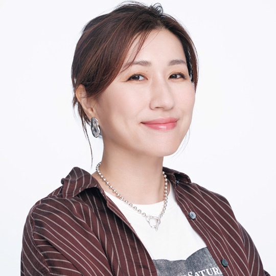 ヘア&メイクアップアーティスト・長井かおりさん