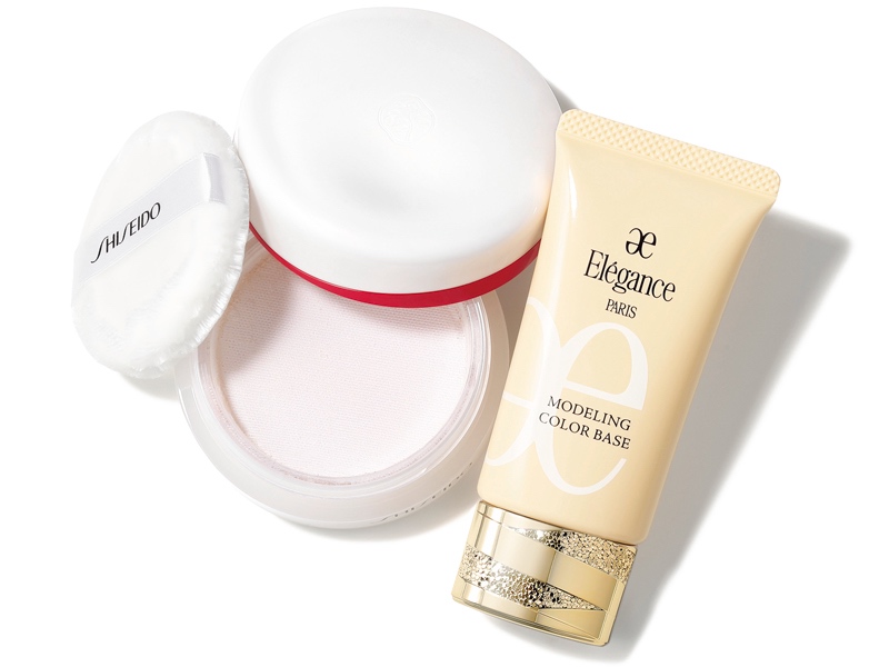 エレガンス モデリング カラーベース YE401 SPF25・PA++ 30g ￥5,500・SHISEIDO エッセンス スキンセッティング パウダー01 ￥5,500
