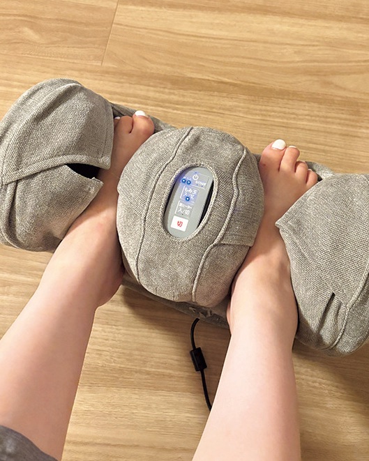 〝アテックスルルド〟のフット用マッサージ器