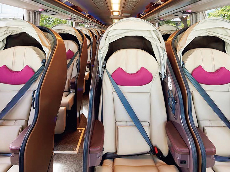 「WILLER EXPRESS」 DOME　車内
