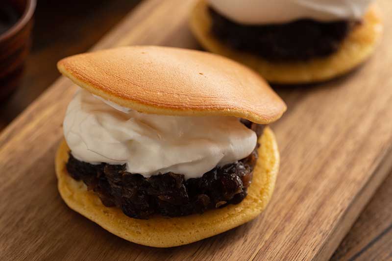 クリームどら焼き