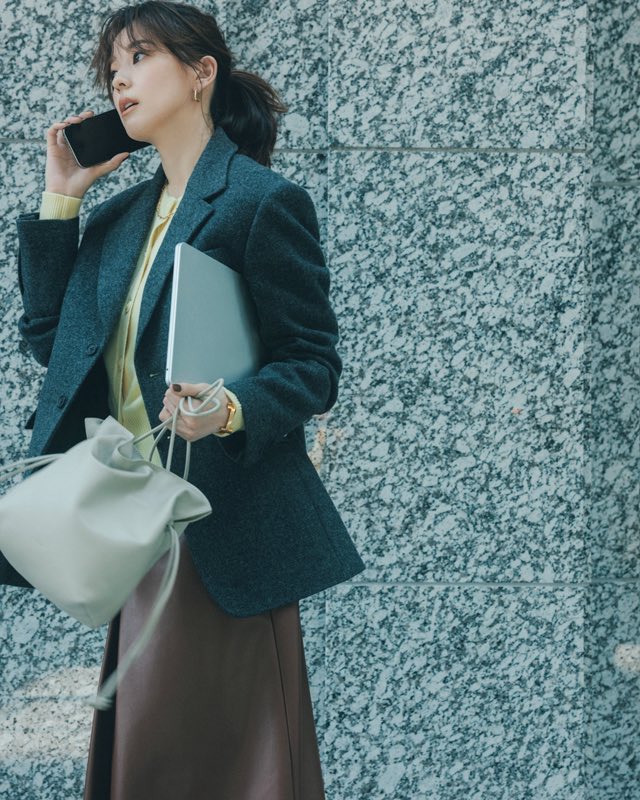 厚手ジャケットコーデ