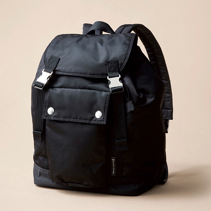 バッグ¥64,900(マッキントッシュ 六本木ヒルズ店〈マッキントッシュ〉)