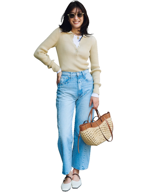 薄軽ニットコーデ