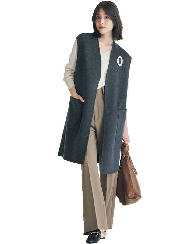 薄軽ニットコーデ