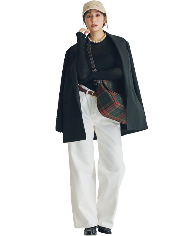 薄軽ニットコーデ