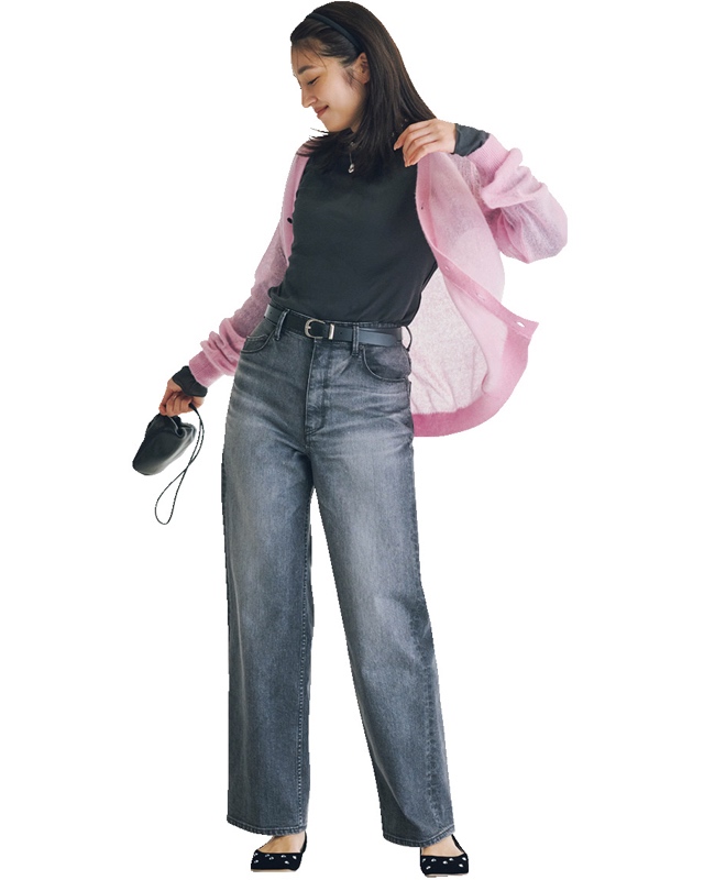 薄軽ニットコーデ