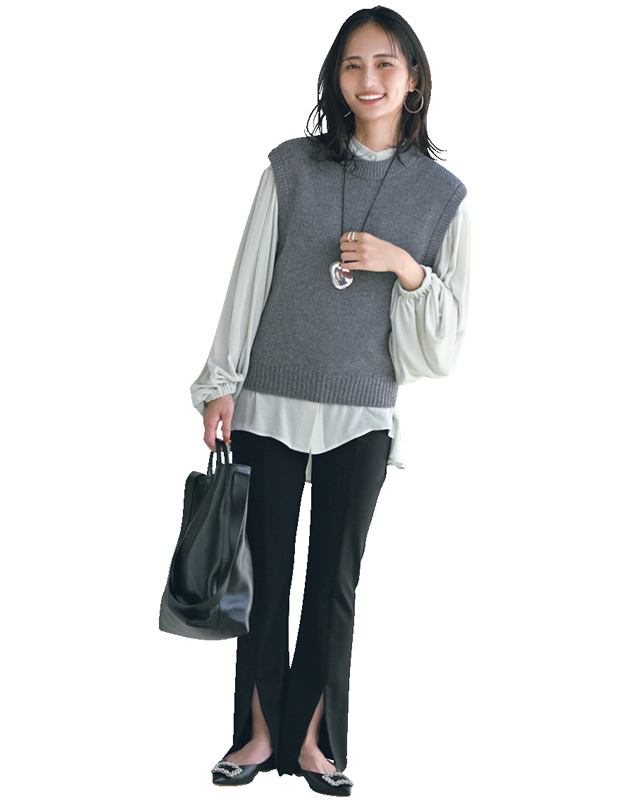 セミフレアのコーデ