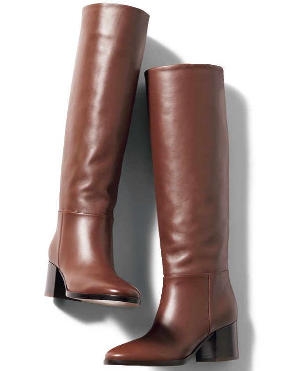 〝Gianvito Rossi〟のロングブーツ