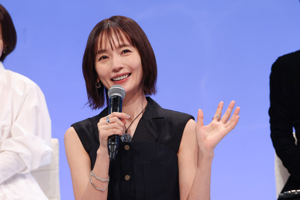 中村ゆりさん