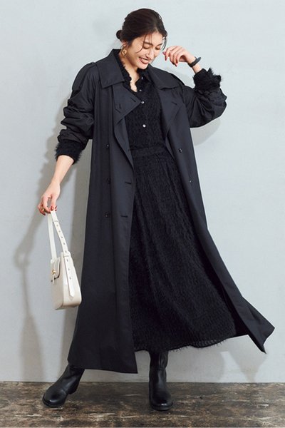 【11/14のコーデ】黒をエレガントに着こなすなら、リッチな素材のセットアップで♡