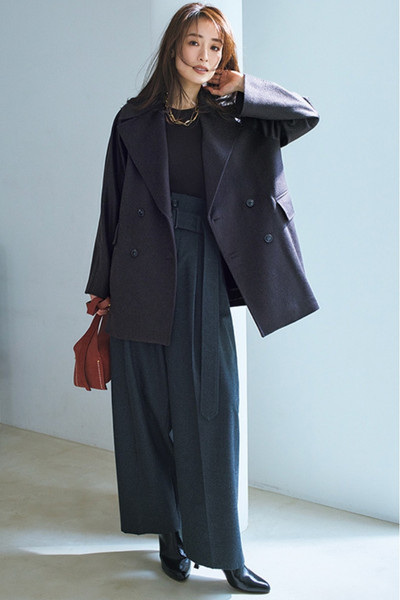 【11/17のコーデ】確かな品格を放つカシミアコートで信頼感あふれるスタイルに