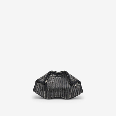 マンタ クラッチ
メタルアイレット付き