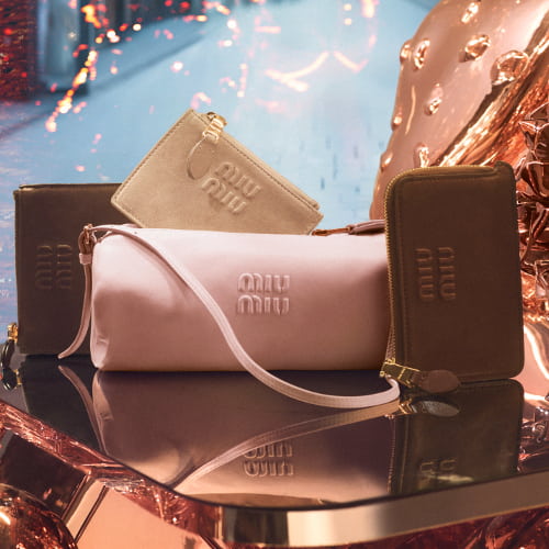 ヴィンテージ風レザーのスモールレザーグッズ