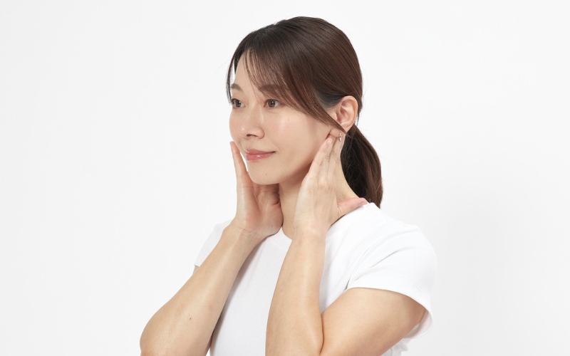 首のリンパマッサージ②