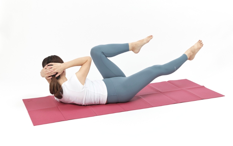 仰向けでお腹の筋トレ④