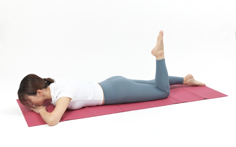 腸腰筋を緩めるストレッチ①