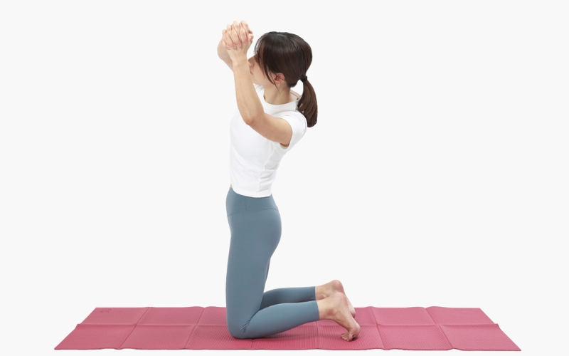 ひざ立ち：お腹・腰痩せエクササイズ④