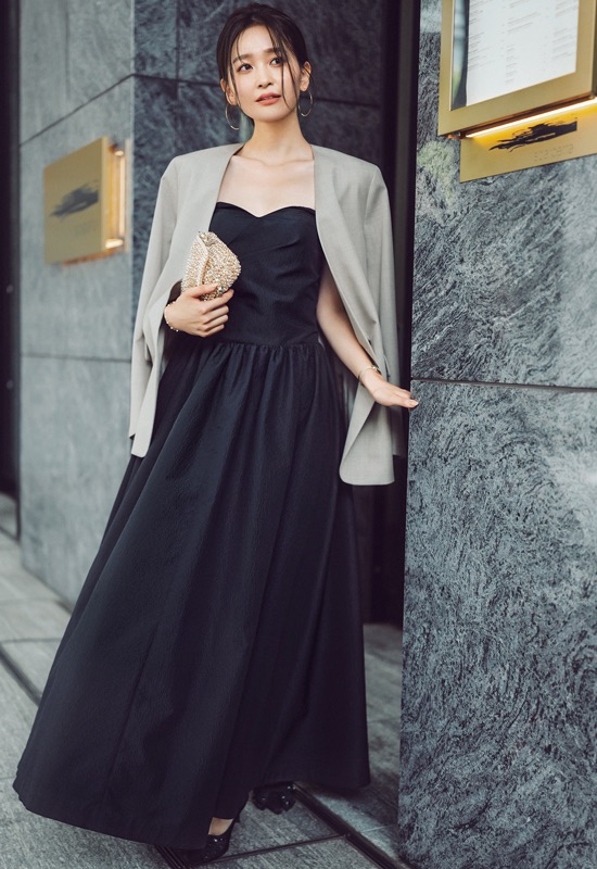 黒ワンピコーデ