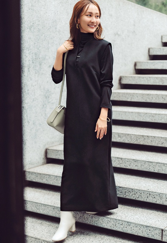 黒ワンピコーデ