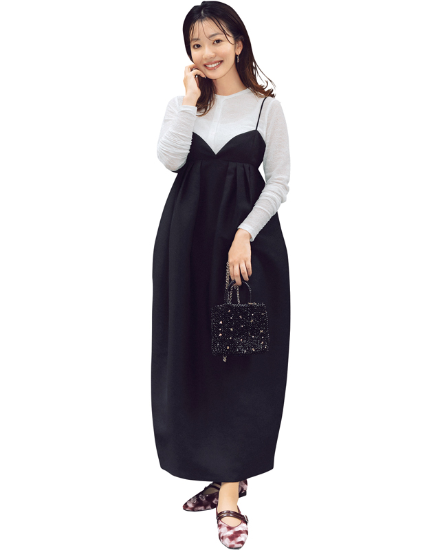 ブラックドレスコーデ