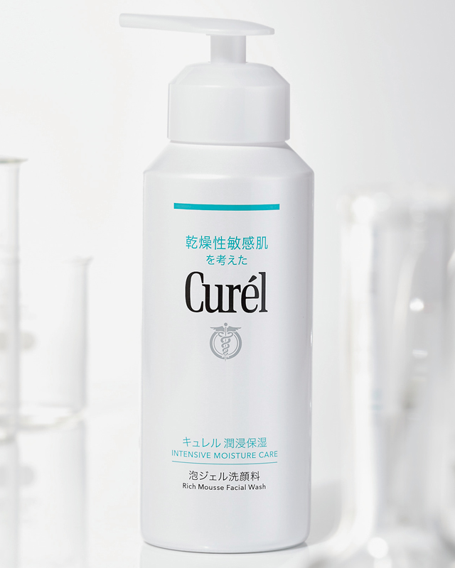 キュレル 潤浸保湿 泡ジェル洗顔料