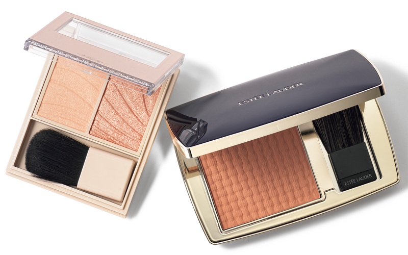 オレンジベージュのチーク