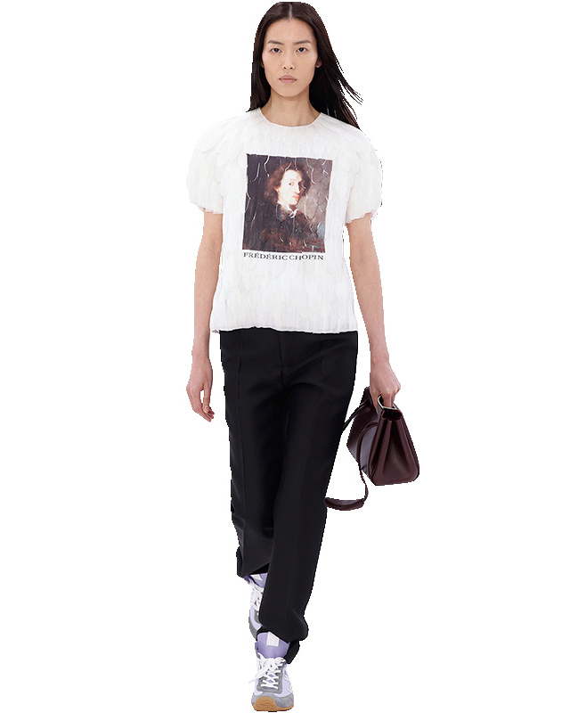 スニーカーコーデ