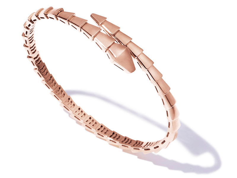 ブレスレット［セルペンティ ヴァイパー／PG］￥1,067,000（ブルガリ・ジャパン〈ブルガリ〉）