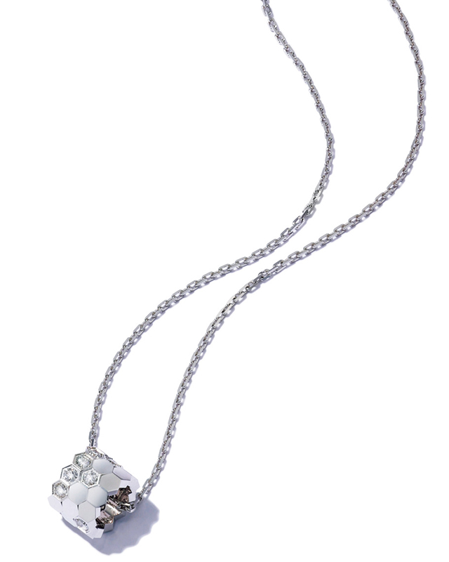 ネックレス［ビー ドゥ ショーメ／WG、DIA］￥1,051,600（ショーメ）