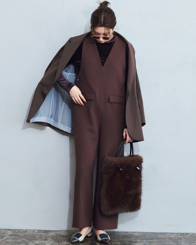 ジャケット×オールインワン×ベロアトップス